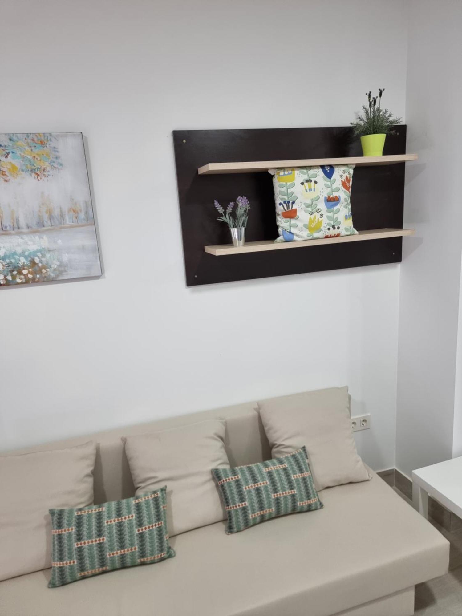 Apartamentos Zanca City Center Free Luggage Storage Малага Экстерьер фото