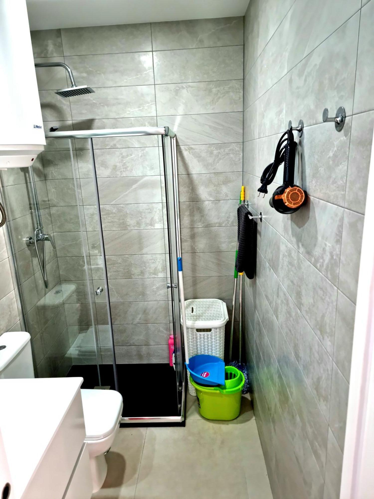 Apartamentos Zanca City Center Free Luggage Storage Малага Экстерьер фото